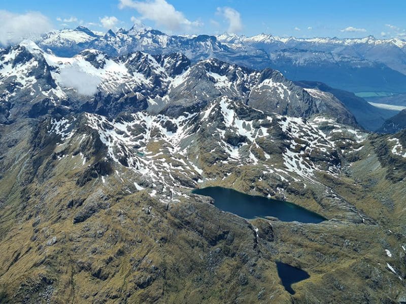 milford scenic flight from queenstown